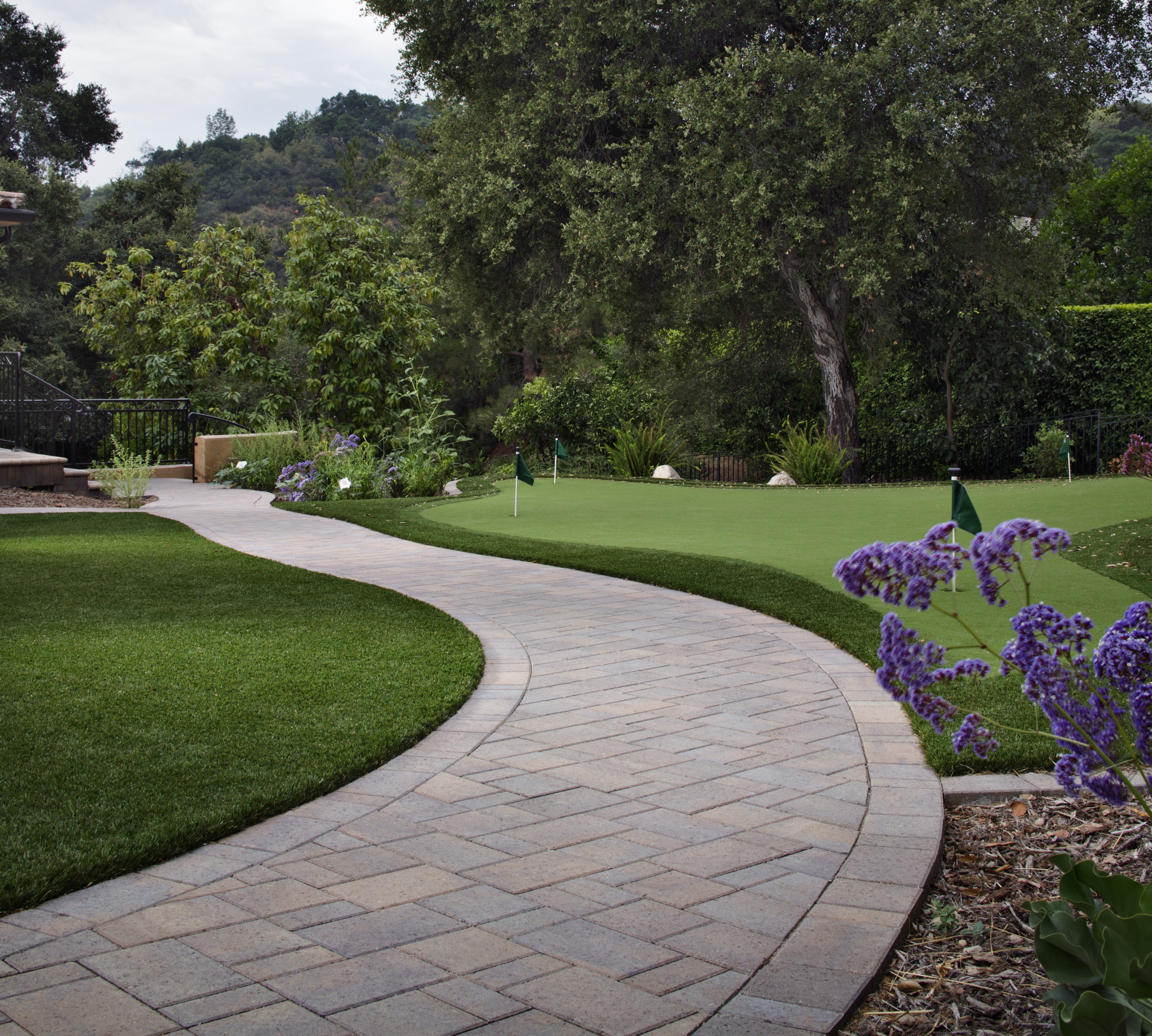 10 Easy Backyard Improvements for Outdoor Entertaining | INSTALL-IT-DIRECT
