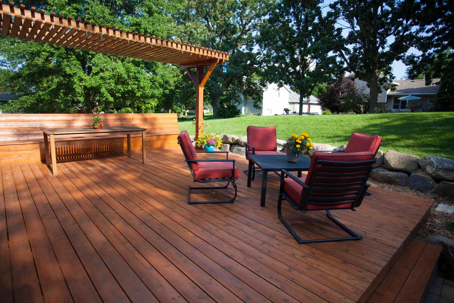 Types of Hardscapes: Wood or Composite Decking
