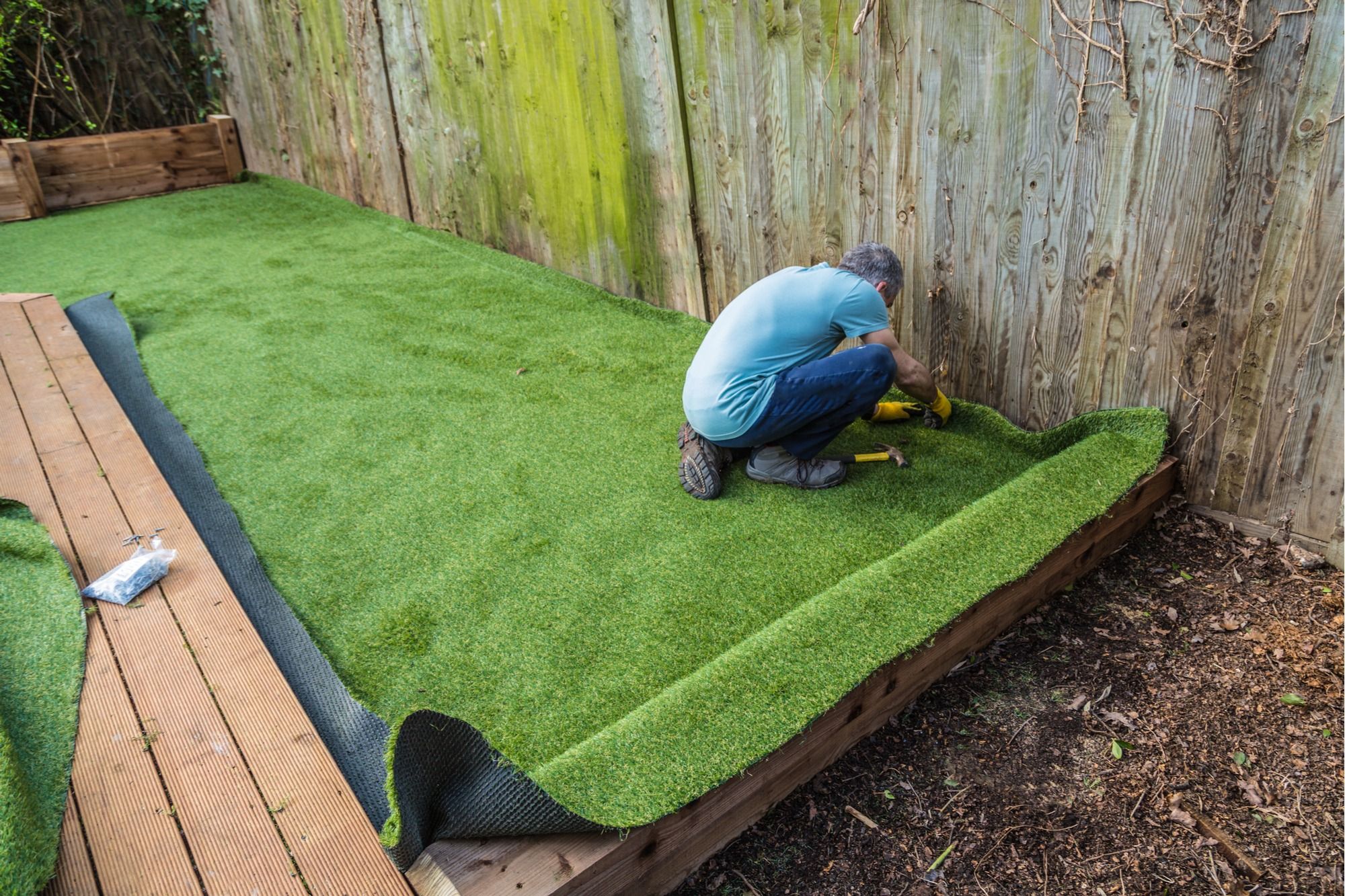 DIY astroturf doormat- with FREE PDF plans!