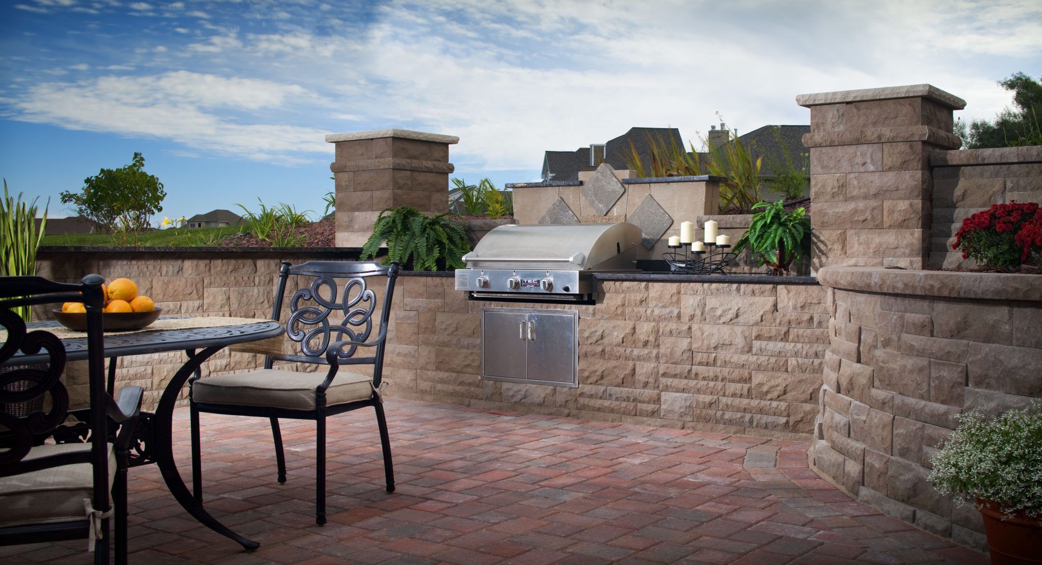 Outdoor Kitchen Design Guide: Building Ideas + PRO Tips | Install-It-Direct