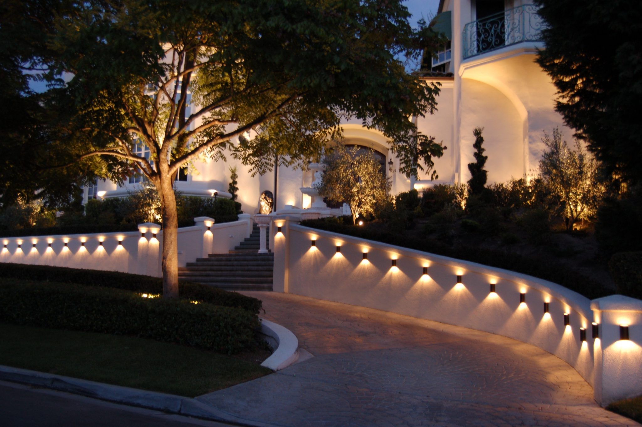 Driveway Lights Guide Outdoor Lighting Ideas Tips Install It