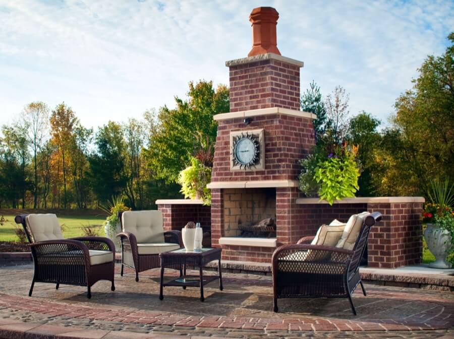 45 Beautiful Outdoor Fireplace Ideas, Outdoor Brick Fireplace With Chimney