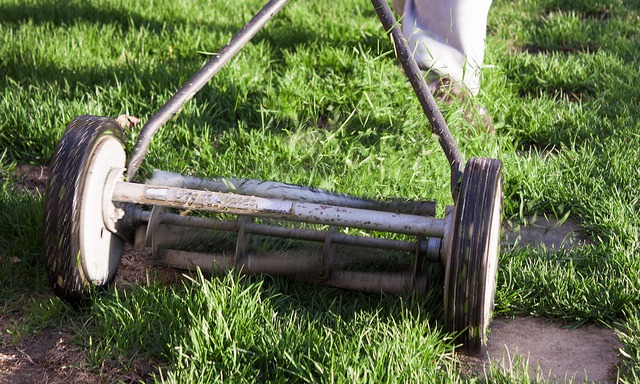 Manual Lawn Mower Manual Lawn Mower