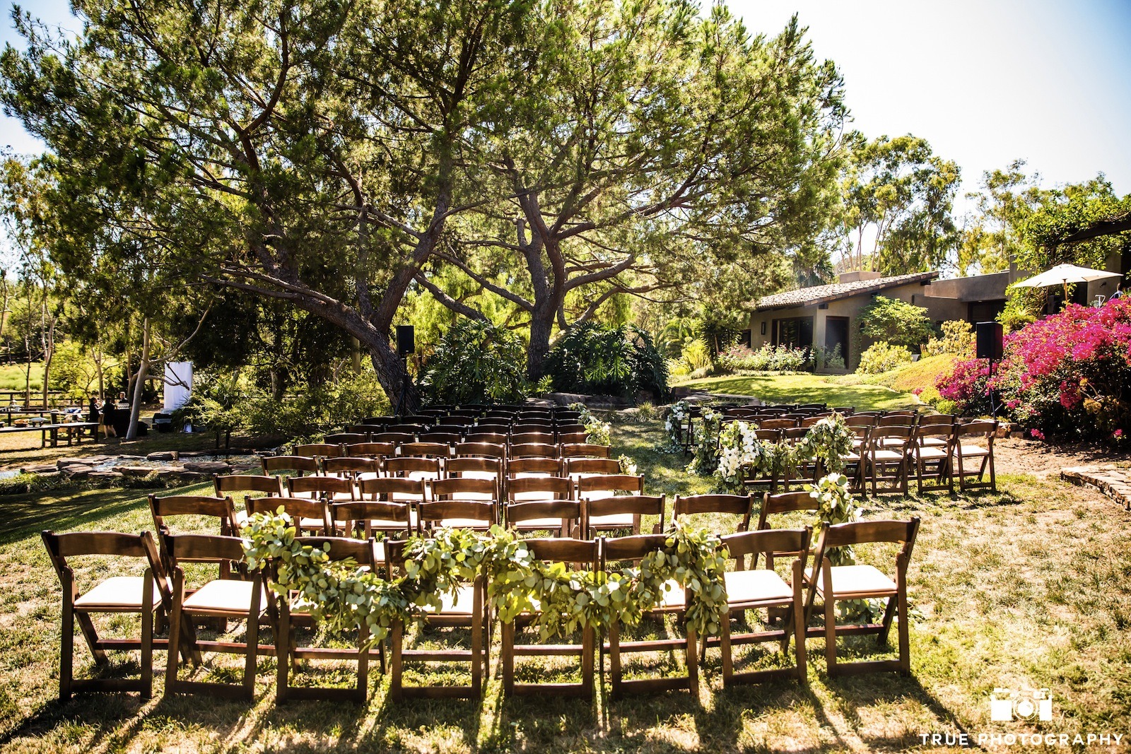 Wedding Venue Backyard Wedding Venues