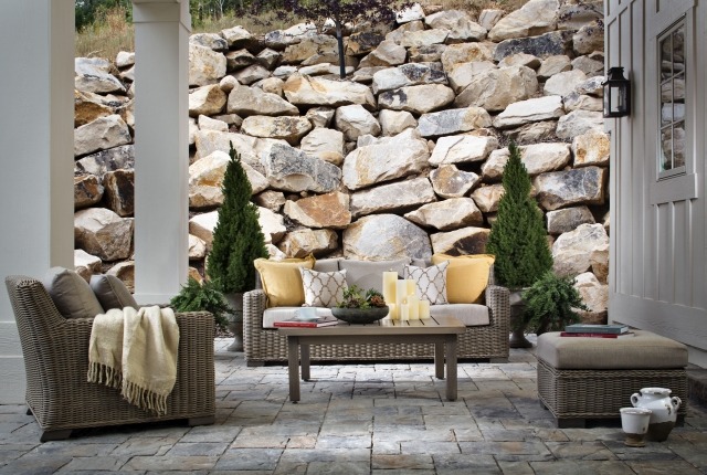 7 Ways to Create Indoor-Outdoor Entertaining Areas