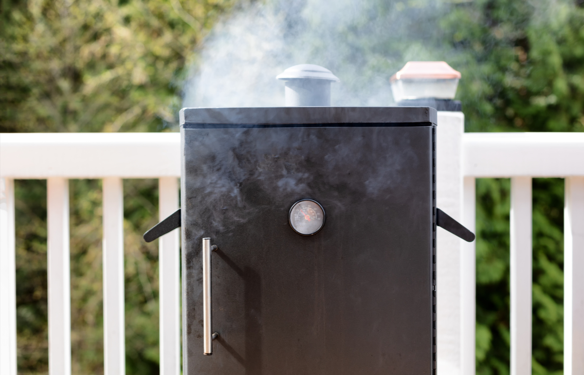 Outdoor Kitchen Design Ideas Smoker