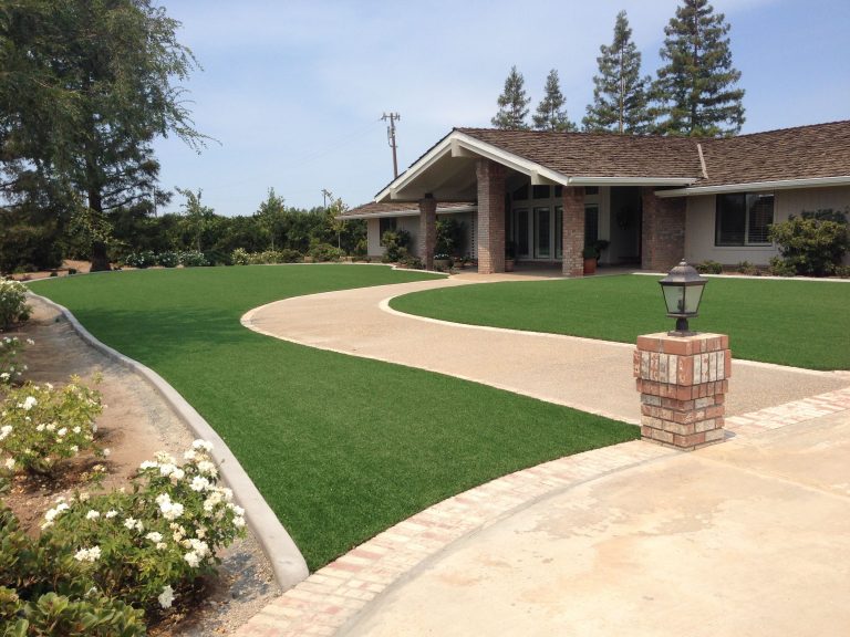 7 Edging Options for Artificial Turf InstallItDirect