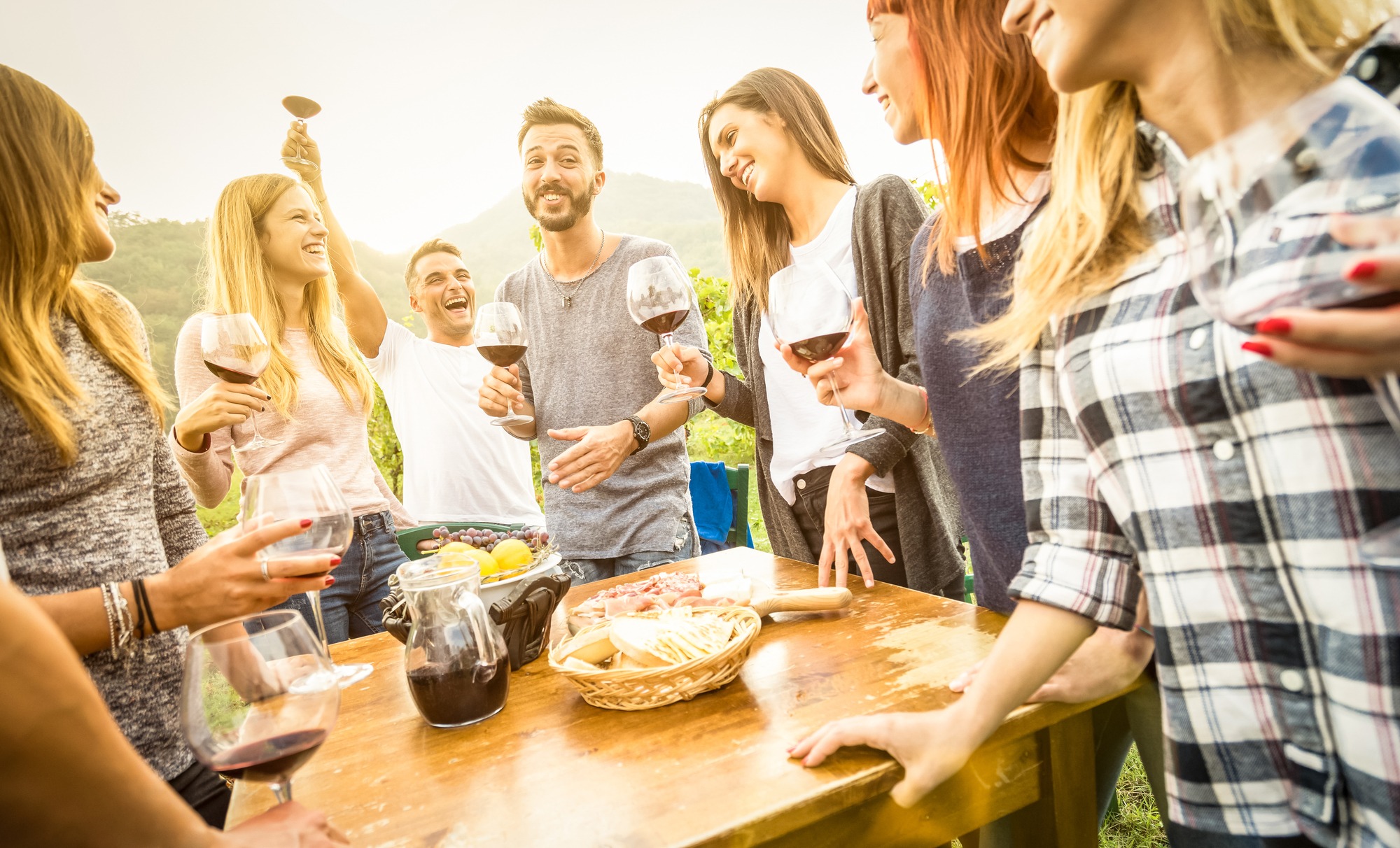 host wine tasting party