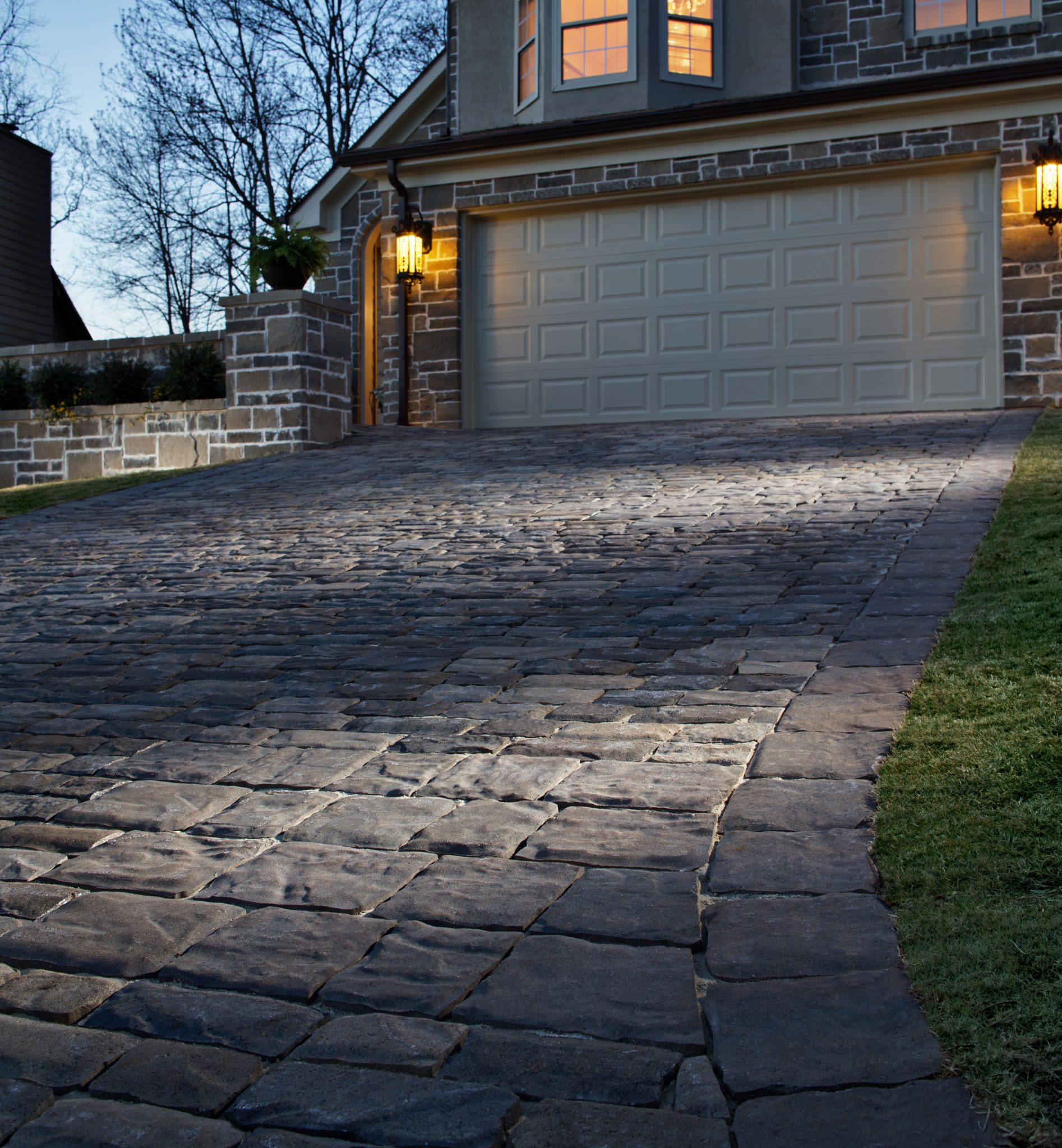 pavers driveway driveways belgard misconceptions installation installitdirect cobble