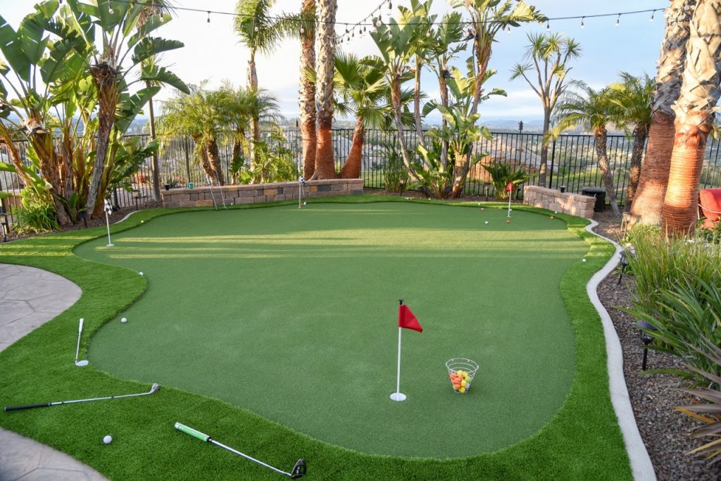 How to Make a Backyard Putting Green INSTALLITDIRECT