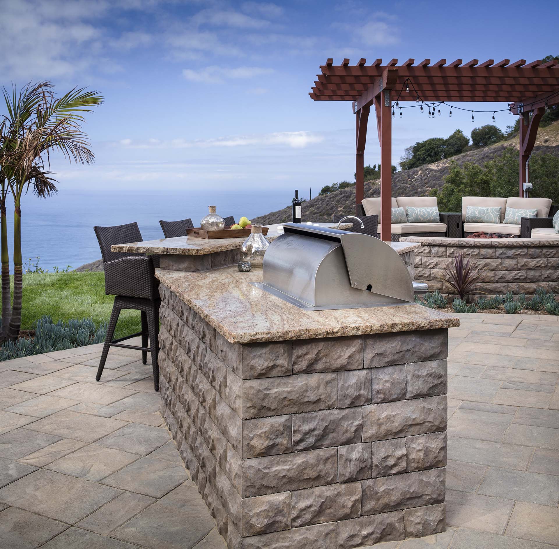 outdoor kitchen