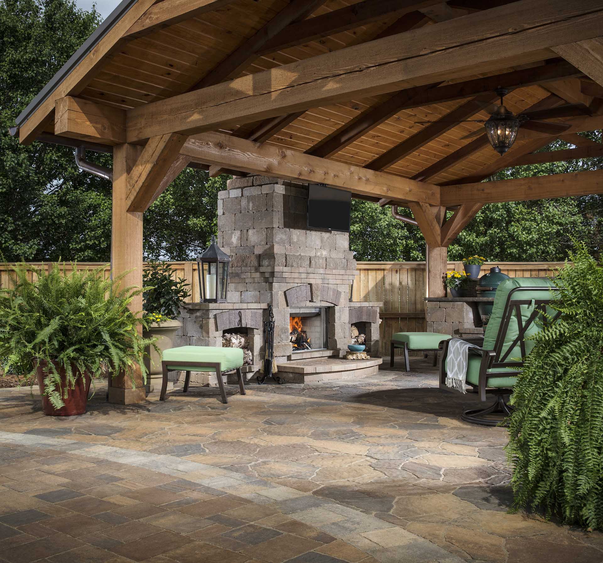 outdoor tech patio tv