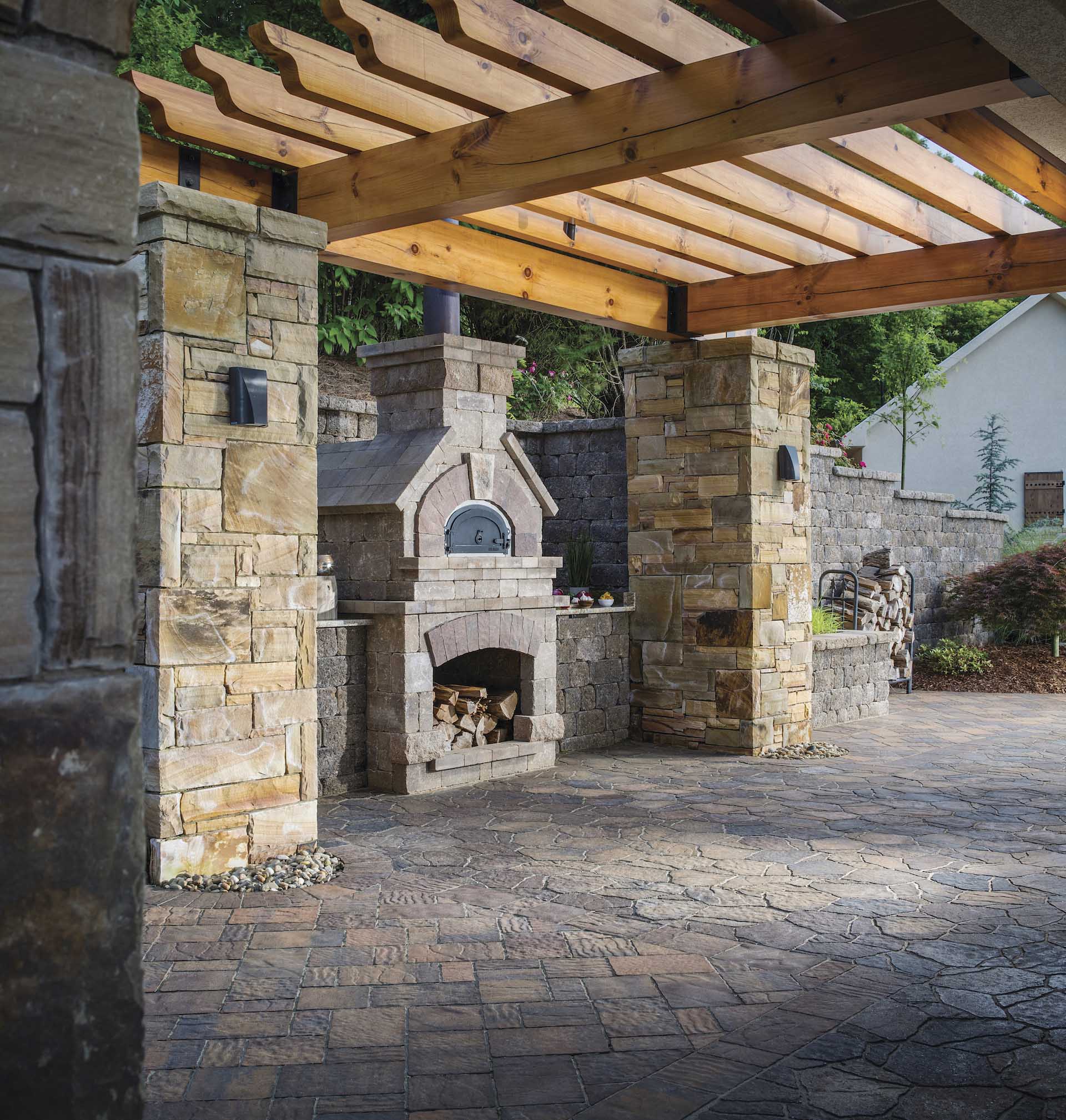 Custom Outdoor Kitchens & BBQ Islands | San Diego, CA