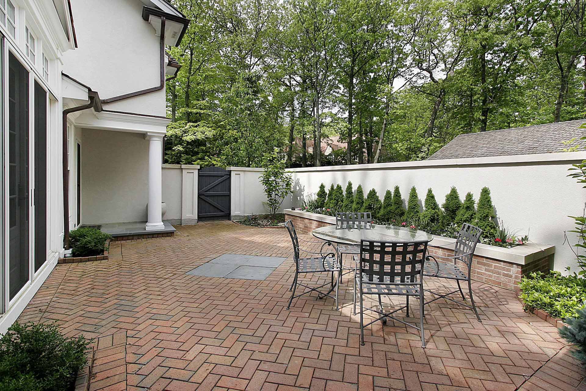 Types of Hardscapes: Brick