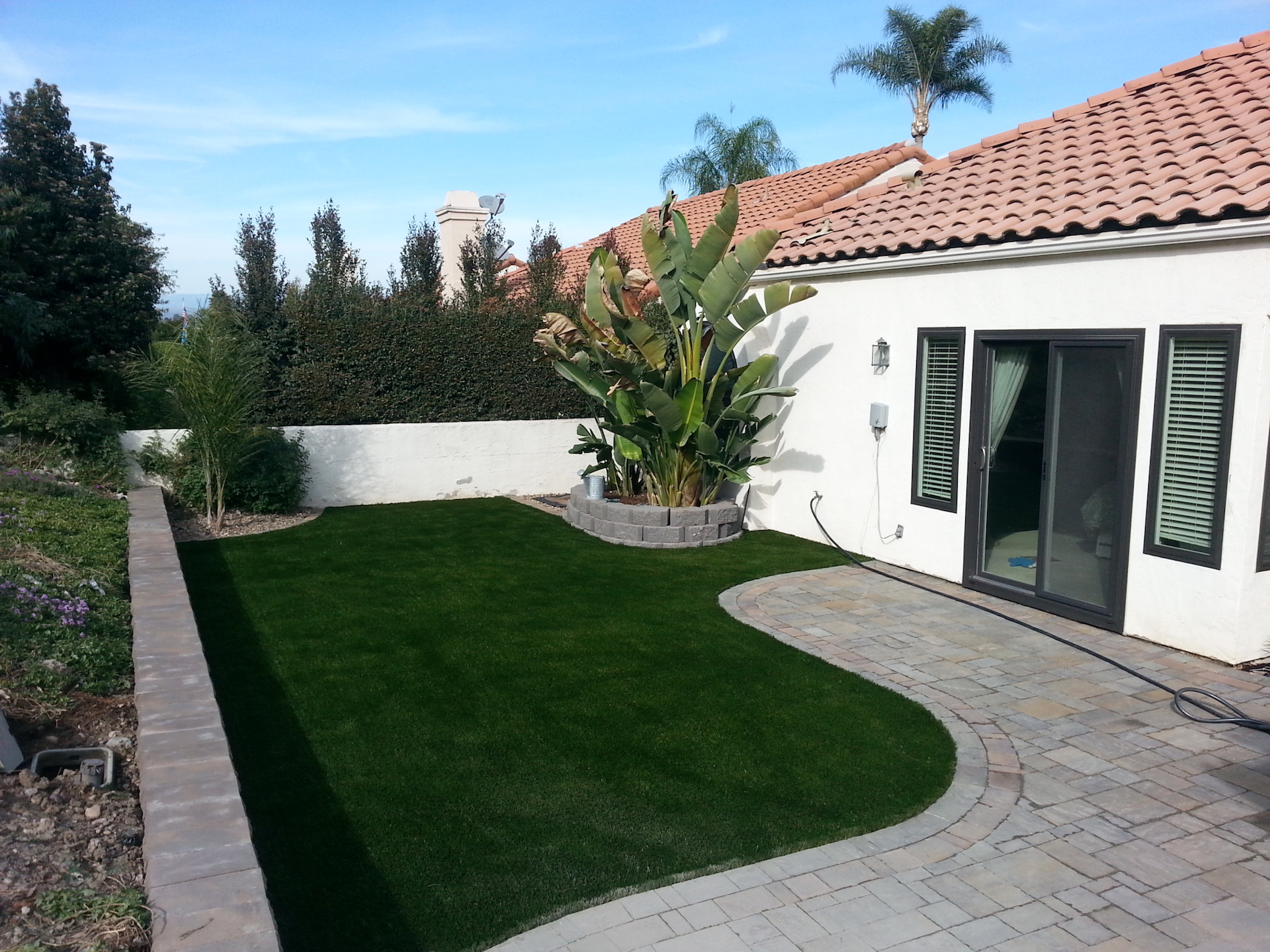 Pavers + Artificial Grass Design Ideas & Inspiration Gallery - INSTALL