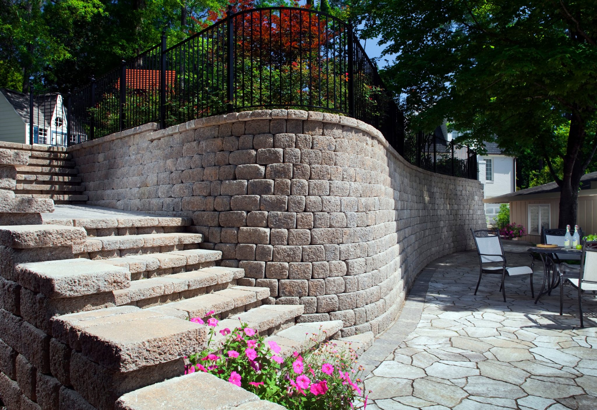 10 Retaining Wall Ideas to Upgrade Your Backyard - INSTALL-IT-DIRECT