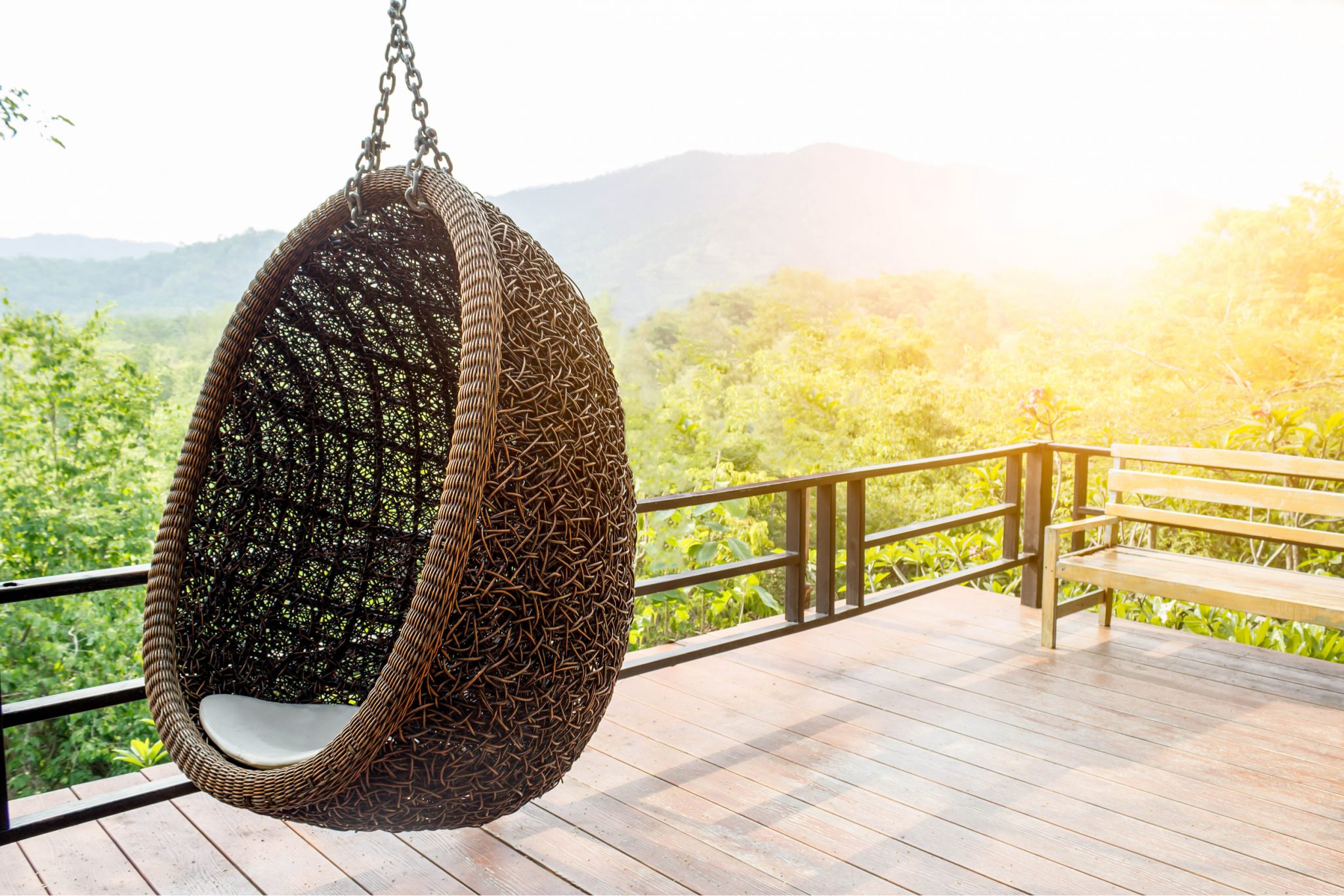 How to Paint Wicker Furniture Tips