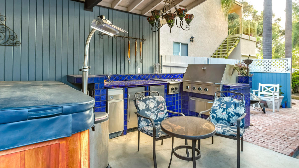 Outdoor Kitchen Countertops Ideas Tile