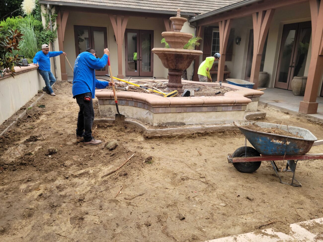 Outdoor living project in Torrey Del Mar (92130), San Diego. Install It Direct.